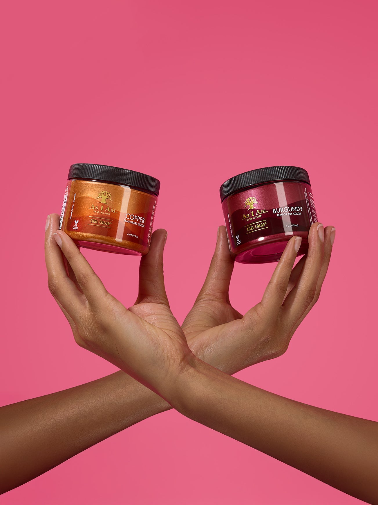Kit de 2 couleurs As I Am Curl Color comprenant des nuances cuivrées et bordeaux, présentées dans des pots élégants et vibrants conçus pour une couleur temporaire et une définition des boucles sans dommage.