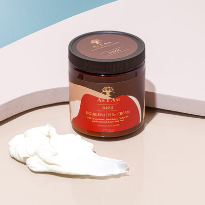 Cheveux de type 4 : hydratation en profondeur