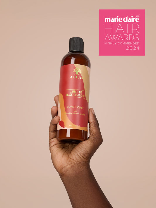 texture crémeuse et riche, conçue pour hydrater, démêler et renforcer les cheveux pour une meilleure maniabilité et un meilleur soutien à la croissance.